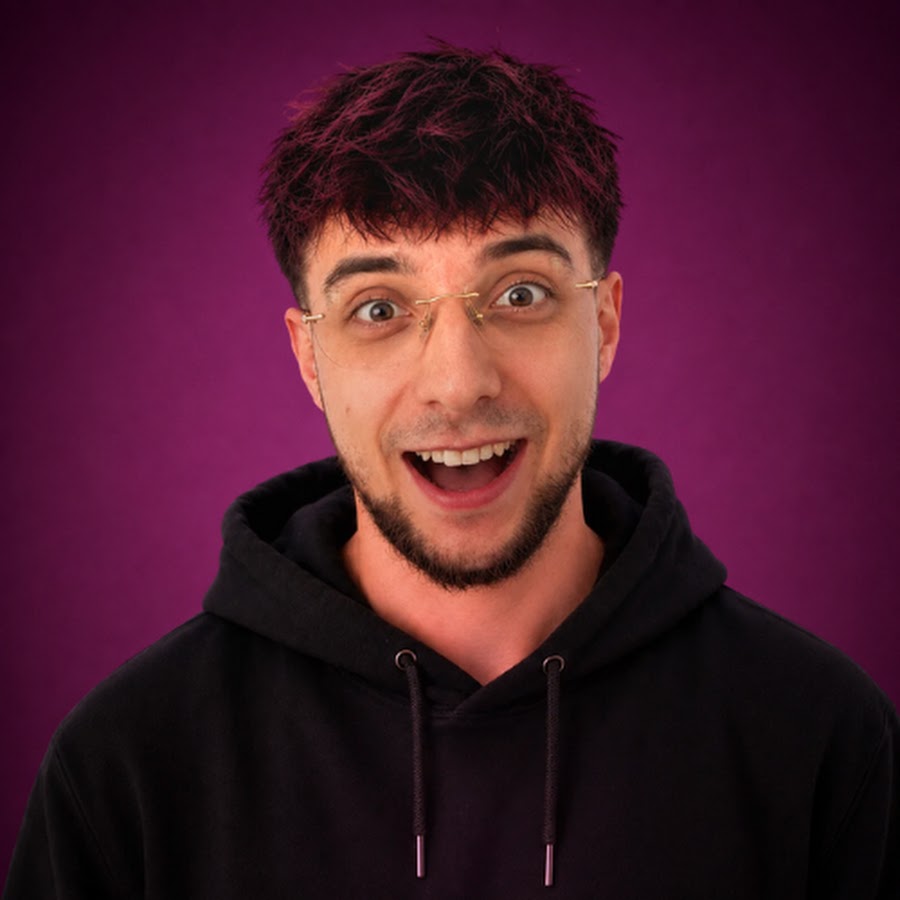 Mateusz as Matzu, a photograph from his own channel.